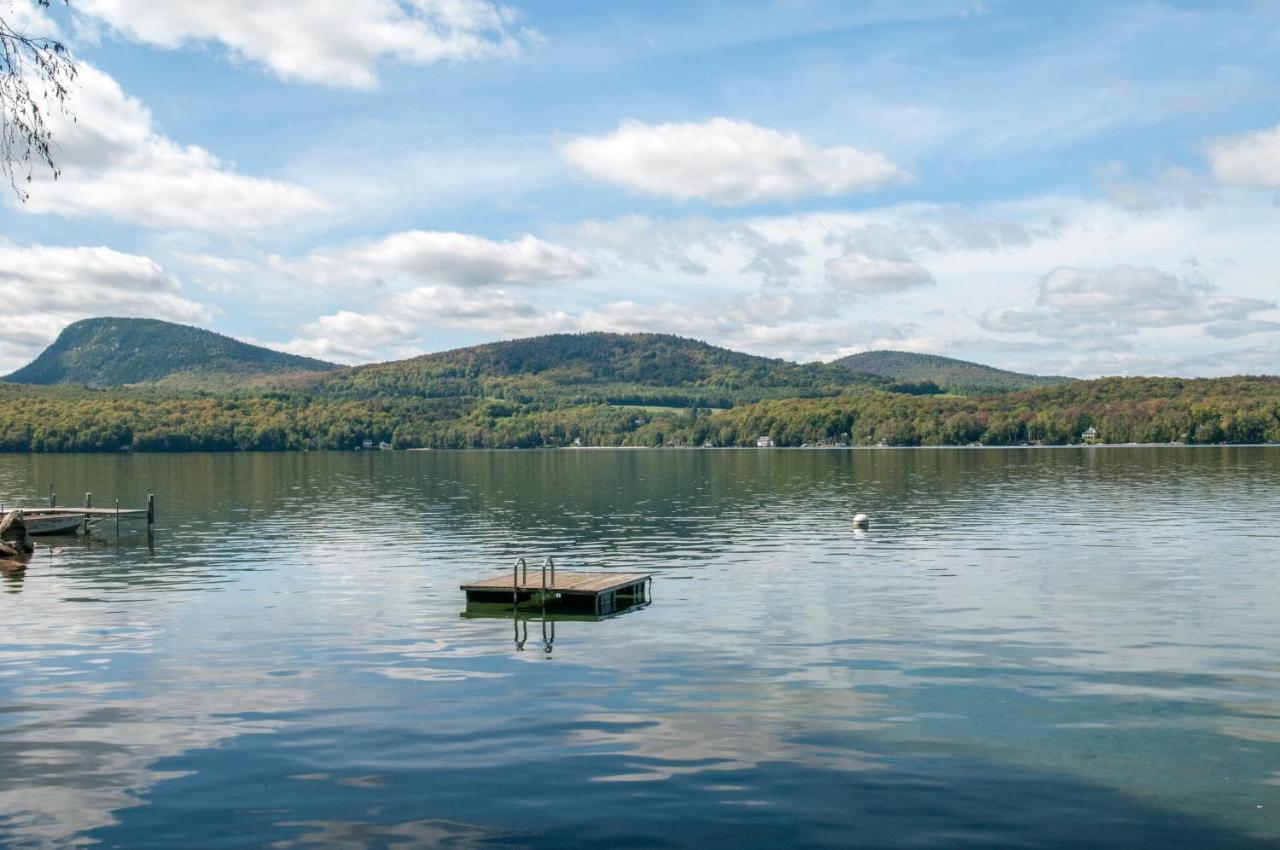Mountain Lake Cottages Westmore Extérieur photo