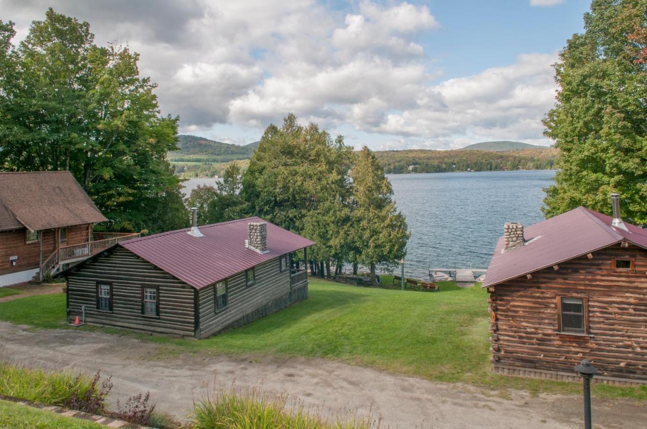 Mountain Lake Cottages Westmore Extérieur photo
